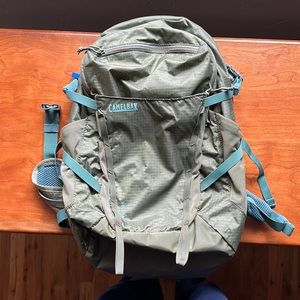Like new camelback hiking backpack
